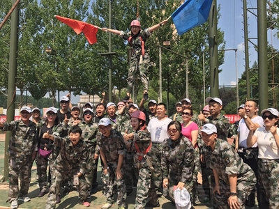 黑龙江机场集团工会举办班组长培训班并开展文化艺术交流活动